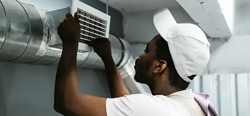 Our Licensed And Insured Cleaners in Walnut Park, CA